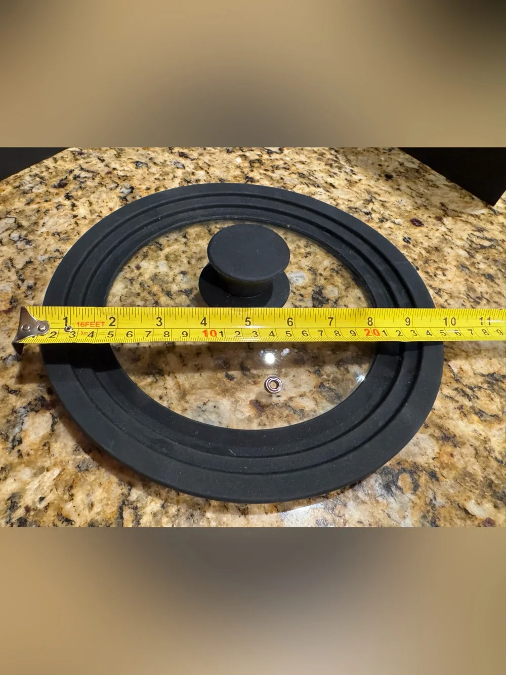 Universal Black Silicone Rim Tempered Glass Vented Lid Fits Multi Size Pots